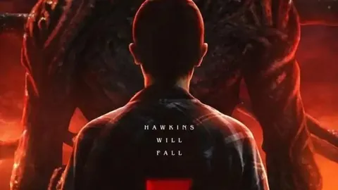 “曼联情结曝光：埃基蒂克回忆童年挚爱，法兰克福前锋儿时记忆”