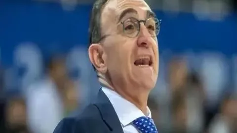 羽球混双世界排名跌至第四，搭档宣布解约